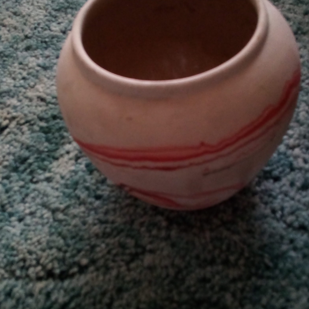 Abstract Pot 🍯 - Picture 3 of 7